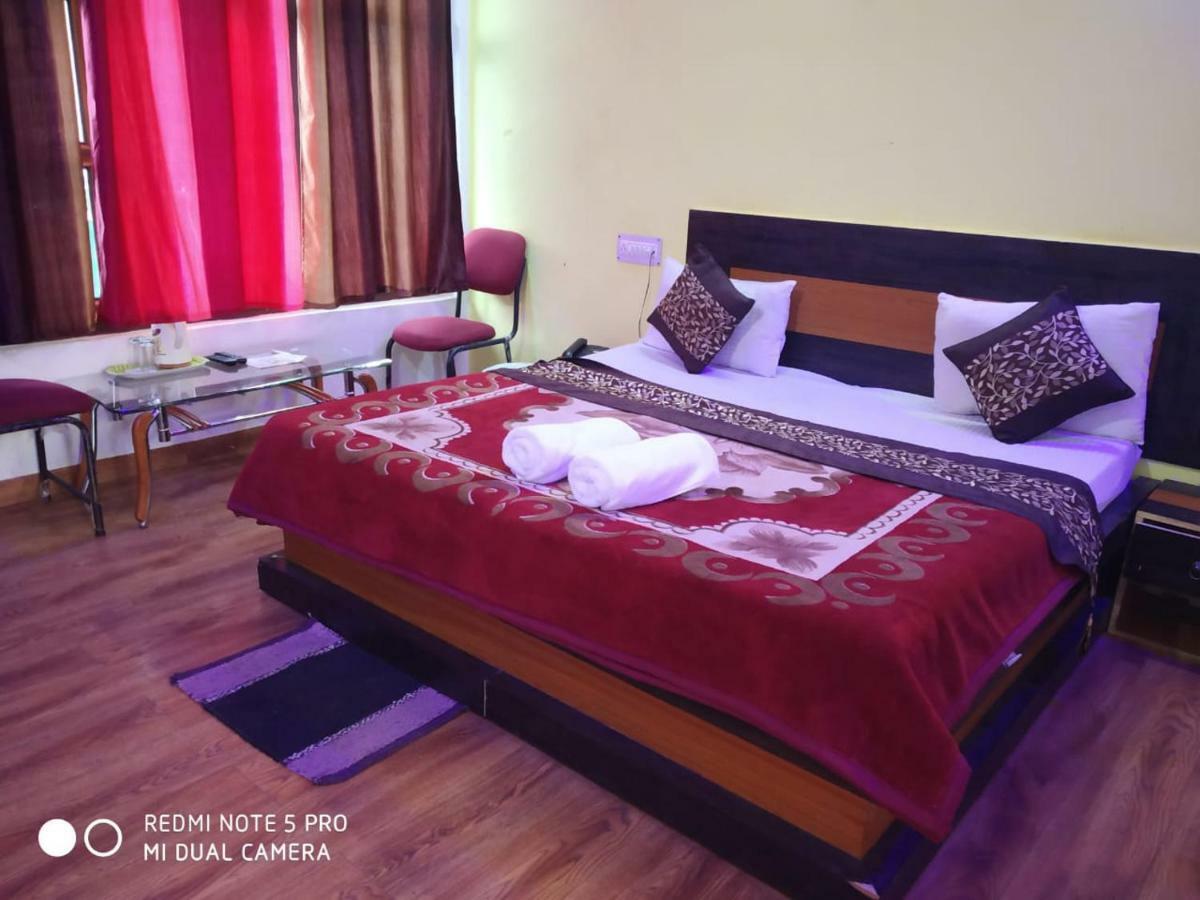 Hotel Deepraj, Kausani Exterior foto